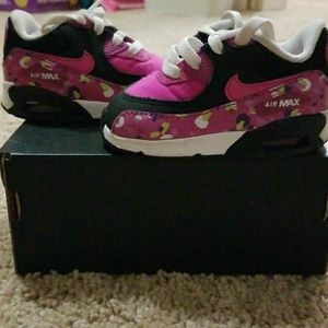 Nike Air Max- Excellent condition!